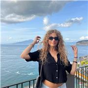 Ciao a tutti! Sono Letizia e sono una studentessa di giurisprudenza. Scrivetemi se siete interessati!